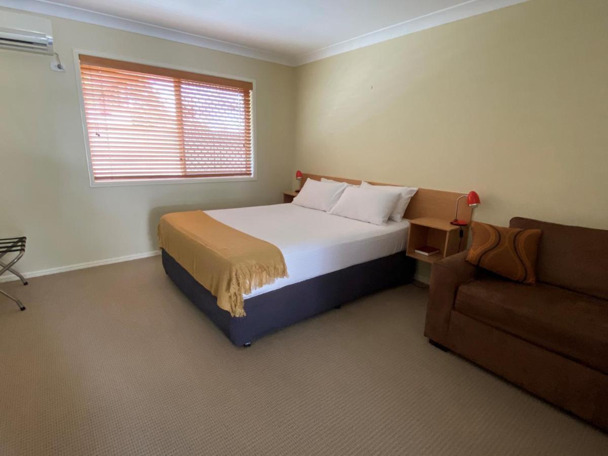 Country Roads Motor Inn Gayndah المظهر الخارجي الصورة